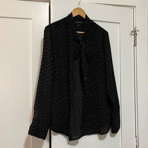 Banana Republic Pussy Bow Blouse